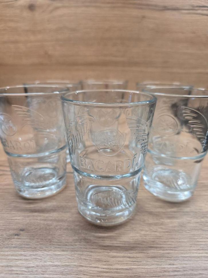 Set van 6 Bacardi glazen wit, Verzamelen, Glas en Borrelglaasjes, Nieuw, Overige typen, Ophalen of Verzenden
