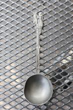 tinnen ronde lepel engelen engeltjes tin merkje man vrouw, Antiek en Kunst, Antiek | Tin, Ophalen of Verzenden