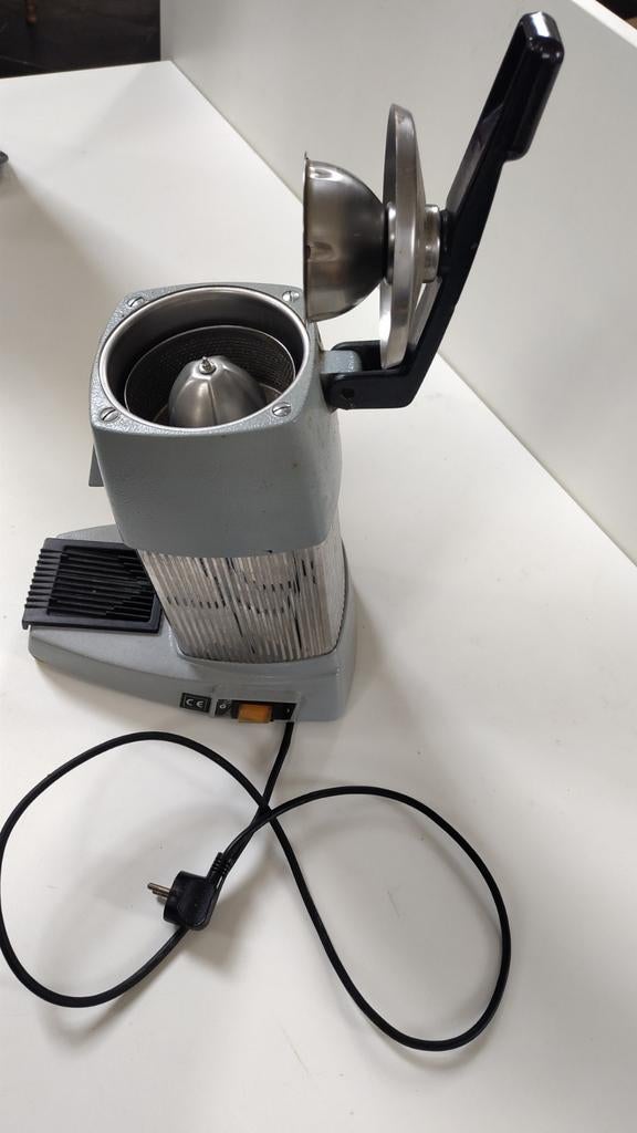 Santos citruspers horeca kwaliteit, Witgoed en Apparatuur, Juicers, Ophalen of Verzenden, Citruspers