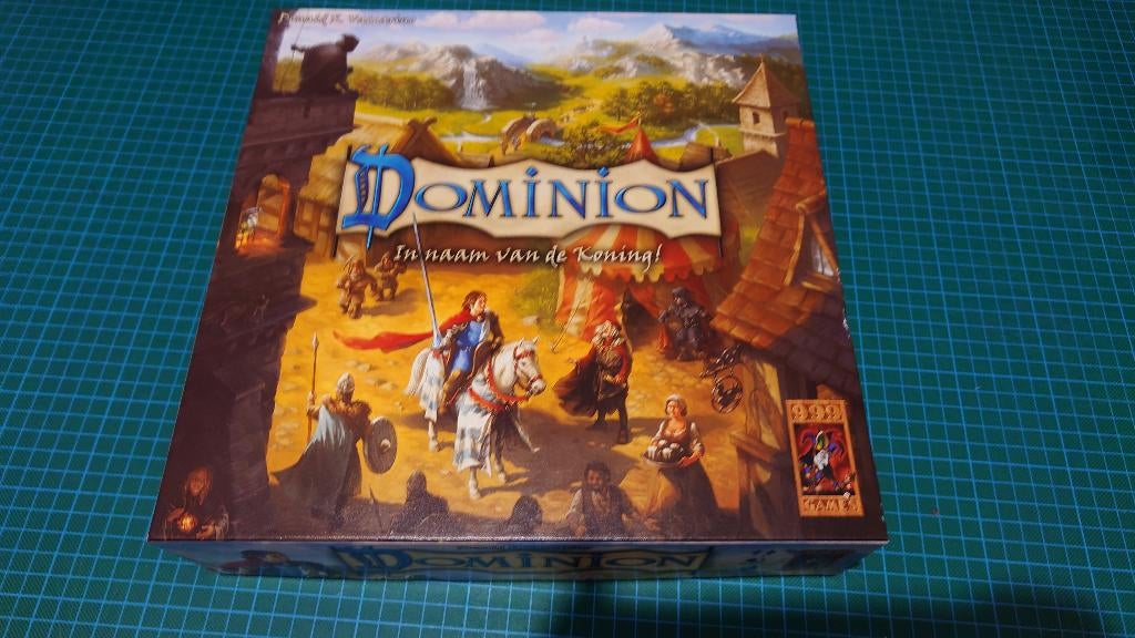 Dominion in naam van de koning bordspel, Een of twee spelers, Ophalen of Verzenden, Zo goed als nieuw, 999 Games