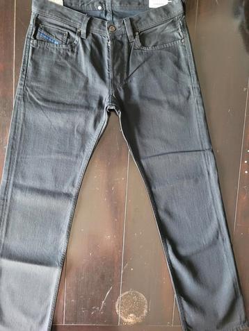 NIEUWE ZWARTE DIESEL LARKEE REGULAR STRAIGHT JEANS 32/32!! beschikbaar voor biedingen