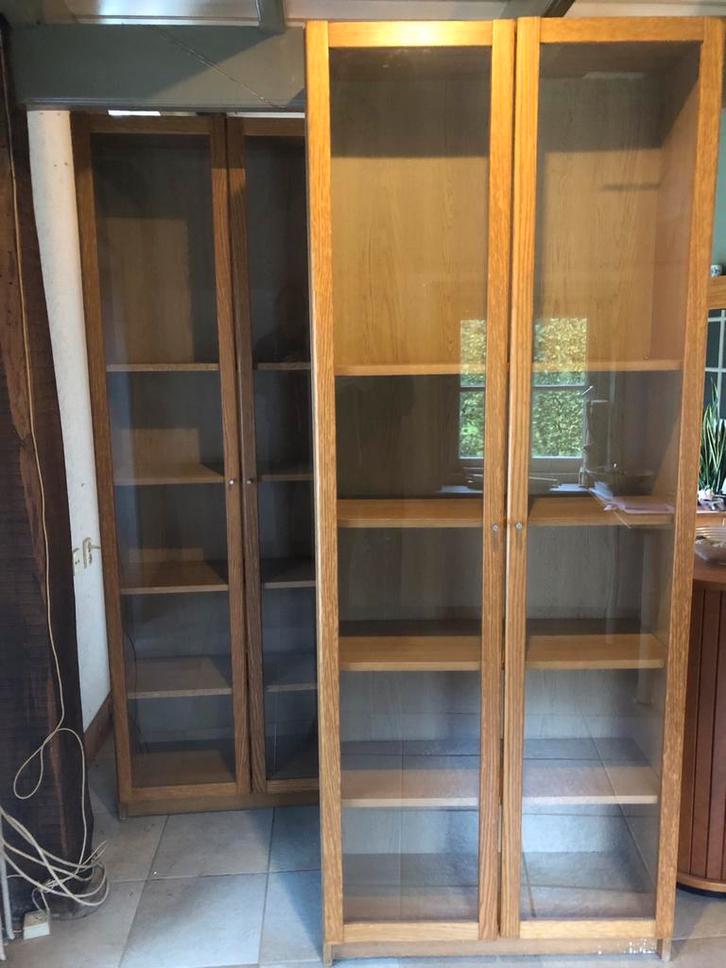 2 Billy Boekenkasten met glazen deur, Huis en Inrichting, Kasten | Boekenkasten, Gebruikt, 50 tot 100 cm, 200 cm of meer, 25 tot 50 cm