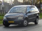 Chrysler Grand Voyager 3.3i V6 SE AUT. 7P. NAP/NAVI/PDC/APK, Auto's, Chrysler, 3301 cc, 450 kg, Gebruikt, Grand Voyager