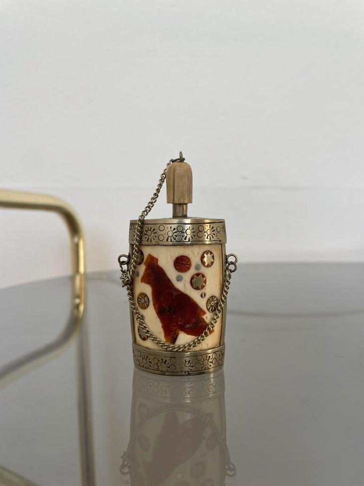 Tibetaans/Nepalees opiumflesje brons, koper, been, Antiek en Kunst, Antiek | Woonaccessoires, Ophalen of Verzenden