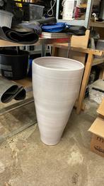 Mooie hoge bloempot 70cm, Gebruikt, Rond, Aardewerk, 70 cm of meer