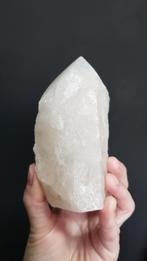 bergkristal punt, Verzamelen, Mineralen en Fossielen, Ophalen of Verzenden, Mineraal