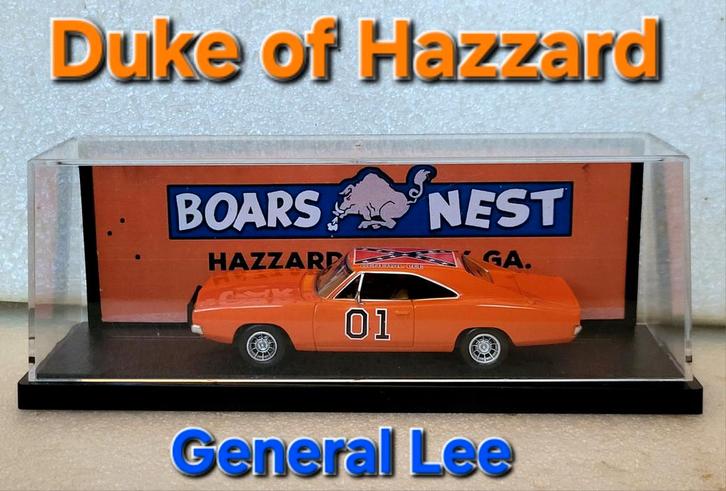 The Dukes of Hazzard Boars Nest Display box General Lee MIB, Hobby en Vrije tijd, Modelauto's | 1:43, Nieuw, Auto, Overige merken