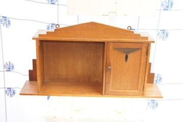 Bijbelkastje  beschikbaar voor biedingen