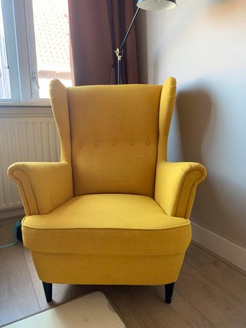 IKEA fauteuil STRANDMON in geel beschikbaar voor biedingen