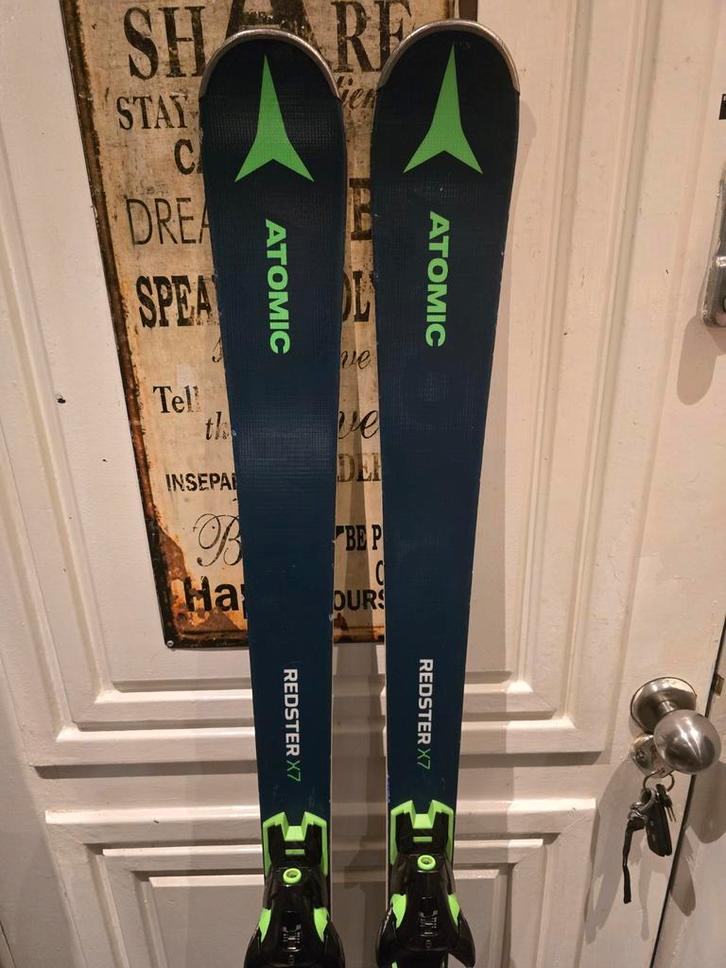 163cm ATOMIC REDSTER X7 WOODCORE TITANIUM, Sport en Fitness, Skiën en Langlaufen, Zo goed als nieuw, Ski's, Skiën, Atomic, Carve