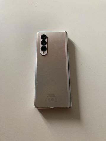 Samsung Galaxy Z Fold 3 256GB beschikbaar voor biedingen