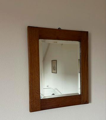 Antieke Houten Spiegel beschikbaar voor biedingen