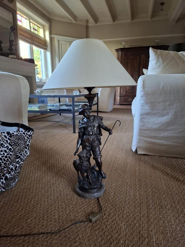 Mooie gietijzeren lamp met herder, Antiek en Kunst, Antiek | Lampen, Ophalen of Verzenden
