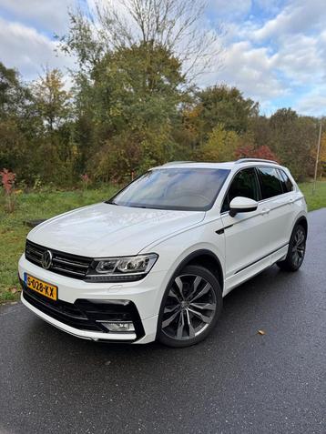 Volkswagen Tiguan 2.0 TSI 180pk 4Motion Highline (bj 2017) beschikbaar voor biedingen