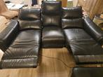 Elektrische relaxbank leer in goede staat - 3+2 zits, Huis en Inrichting, Gebruikt, Ophalen of Verzenden, Rechte bank, Modern