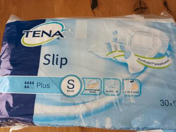 Tena slip beschikbaar voor biedingen