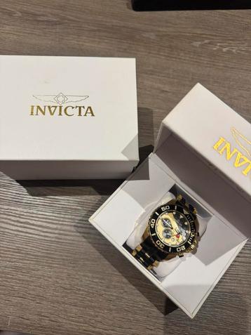 Limited Edition Disney Mickey Mouse heren horloge Invicta beschikbaar voor biedingen