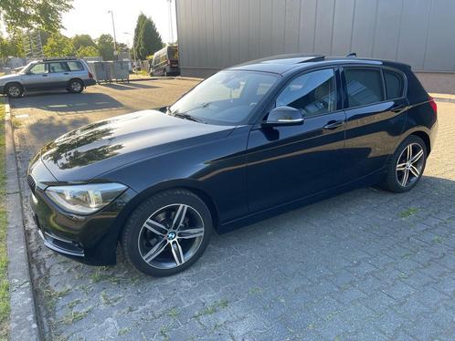 BMW 1-Serie 2.0 118D 5DR 2013 Zwart, Auto's, BMW, Particulier, 1-Serie, ABS, Airbags, Airconditioning, Alarm, Bluetooth, Bochtverlichting