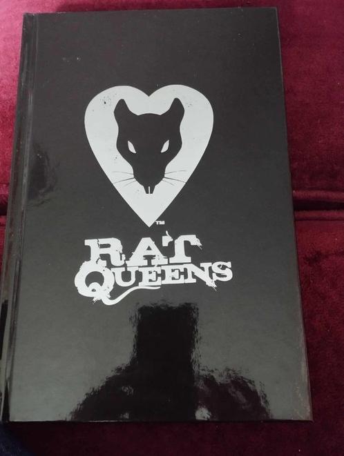 Rat queens deluxe hcs, Boeken, Strips | Comics, Nieuw, Meerdere comics, Amerika, Ophalen