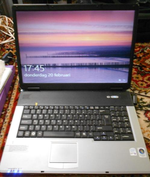 Laptop met 17 inch scherm: Medion MD 98100, Computers en Software, Windows Laptops, Gebruikt, 17 inch of meer, HDD, Minder dan 2 Ghz