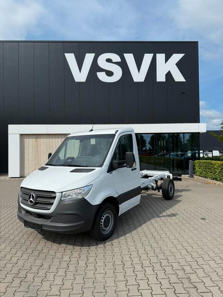 Mercedes-Benz Sprinter NIEUW PTO!! BPM VRIJ, Auto's, Bestelauto's, Bedrijf, Mercedes-Benz, Diesel, Origineel Nederlands, Wit, Ophalen