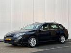Renault Laguna Estate 2.0 16V Expression, Auto's, Laguna, Stof, 4 cilinders, Zwart