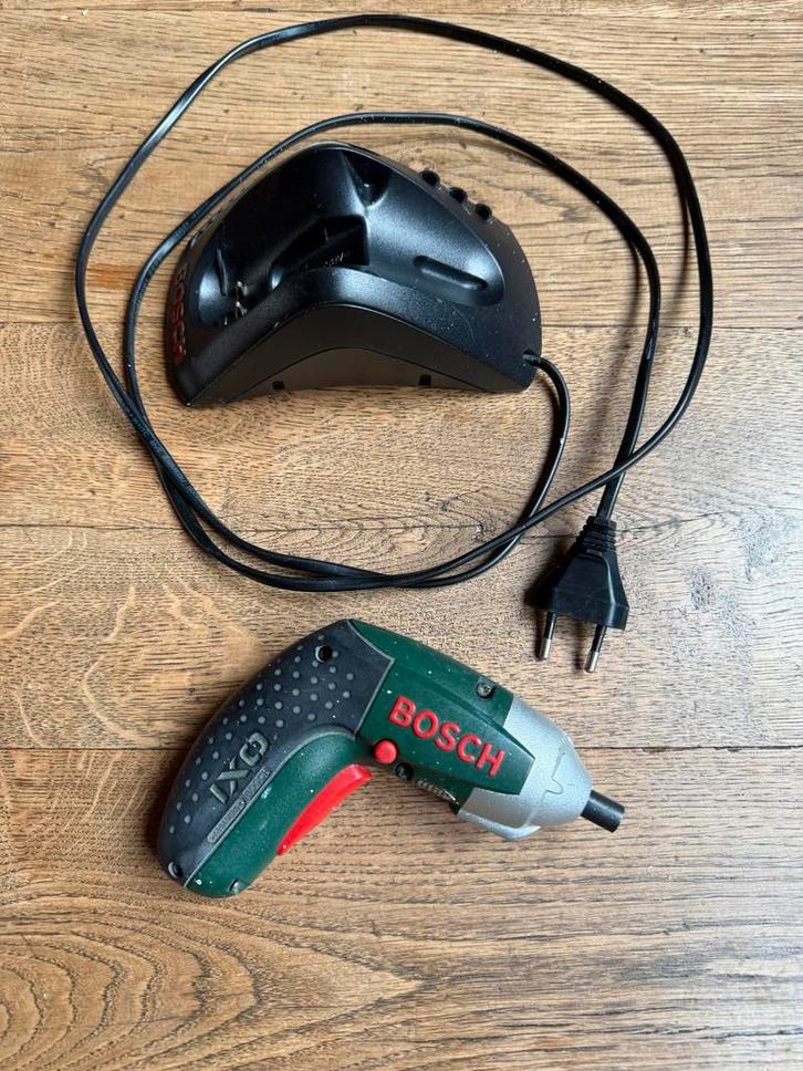 Bosch IXO Mini Groen - Compact Accuschroevendraaier 3.6V, Doe-het-zelf en Verbouw, Gereedschap | Boormachines, Gebruikt, Boor- en Schroefmachine