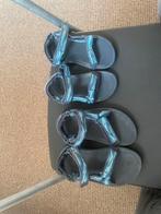 Teva kinder sandalen maat 26 en 28, Ophalen, Gebruikt, Overige typen