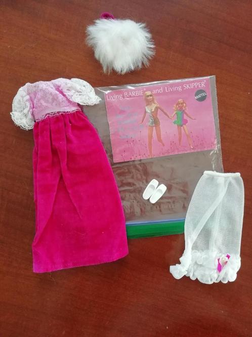 Vintage Barbie Francie Waltz in Velvet #1768, Kinderen en Baby's, Speelgoed | Poppen, Gebruikt, Barbie, Verzenden