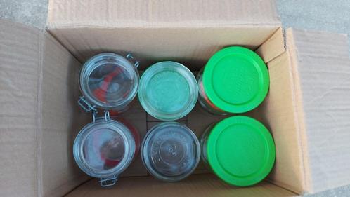 5 glazen Weck potjes, 4 groene afsluitdeksels, 2 beugel weck, Huis en Inrichting, Keuken | Potten en Pannen, Gebruikt, Overige typen
