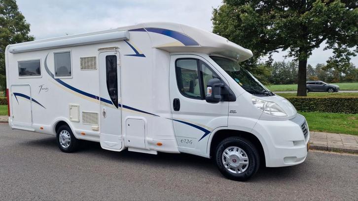 Mclouis 673 Tandy enkele bedden 2x airco bj 2013 65.000km!, Caravans en Kamperen, Campers, Particulier, tot en met 4, Half-integraal