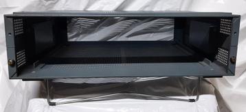 Rohde & Schwarz Flightcase, Metaal, 2HE, z.g.a.n. beschikbaar voor biedingen