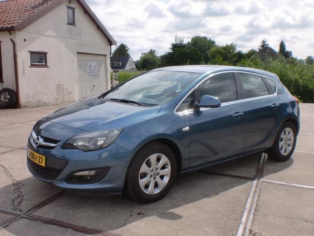 Opel Astra 1.4 TURBO SPORT ECOTEC 88KW 5D BJ2014 LMV AIRCO N, Auto's, Opel, Bedrijf, Te koop, Astra, Airbags, Airconditioning