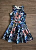 Mooie donkere mouwloze jurk met bloemenprint maat S (ZGAN), Blauw, Ophalen of Verzenden, Zo goed als nieuw, Knielengte