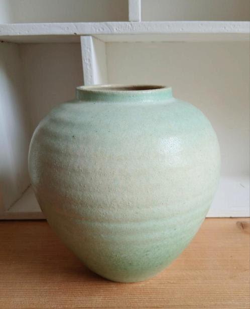 vintage vaas groen, Antiek en Kunst, Antiek | Vazen, Ophalen of Verzenden