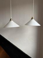 Set 2 vintage melkglas driehoek glazen opaline hanglamp wit, Ophalen of Verzenden, Glas, Minder dan 50 cm