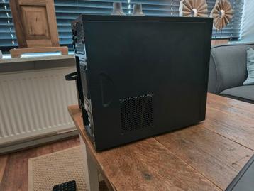 Desktop PC Windows 10 beschikbaar voor biedingen
