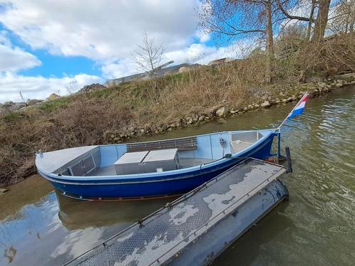 Ruime en zeer stabiele Sloep 8 meter, Watersport en Boten, Sloepen, Zo goed als nieuw, 6 meter of meer, Binnenboordmotor, Diesel