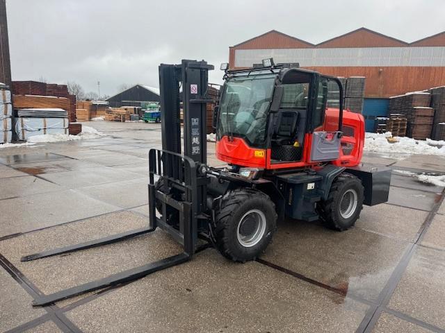 Shandong offroad heftruck 1.500kg NIEUW, Zakelijke goederen, Machines en Bouw | Heftrucks en Intern transport, Heftruck, Diesel