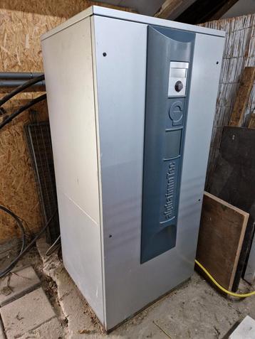 AlphainnoTec SWC330 Warmtepomp (Defect) beschikbaar voor biedingen