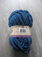 1 bol koraalgaren blauw 100 gram, Ophalen of Verzenden, Nieuw, Breien of Haken, Wol of Garen