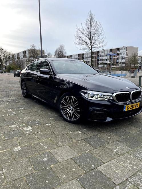 BMW 5-Serie 520i 184pk Aut. 2019 Zwart, Auto's, BMW, Bedrijf, 5-Serie, ABS, Achteruitrijcamera, Adaptieve lichten, Adaptive Cruise Control