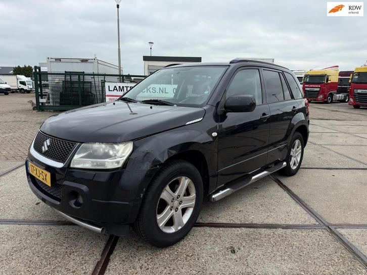 Suzuki Grand Vitara 2.0-16V High Executive Leder/ Automaat 4, Auto's, Suzuki, Bedrijf, Te koop, Grand Vitara, 4x4, ABS, Airbags