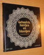 Gehaakte kantjes en kleedjes - Zijp -   99515, Ophalen of Verzenden, Zo goed als nieuw, Overige onderwerpen