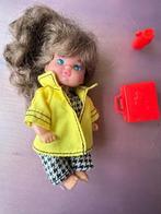 Mattel 1993 Barbie Li'l Friends Its Raining, Ophalen of Verzenden, Gebruikt, Pop