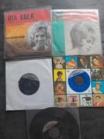 Ria Valk 5 singles, Ophalen of Verzenden, Zo goed als nieuw, Pop