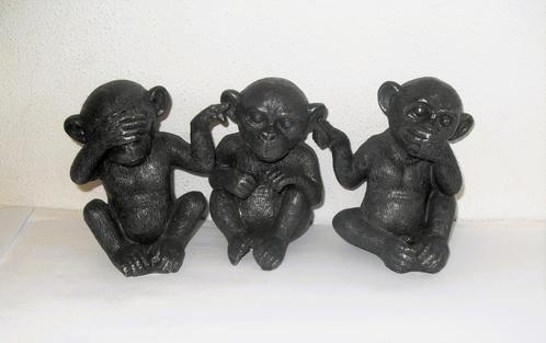 3 aapjes - horen zien zwijgen / beeldjes aap / grijs zwart, Verzamelen, Beelden en Beeldjes, Zo goed als nieuw, Dier, Ophalen of Verzenden