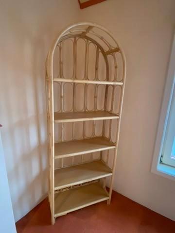 Vintage rotan boekenkast, Antiek en Kunst, Antiek | Meubels | Kasten, Ophalen
