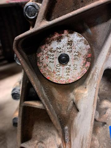 4x4 tussenbak chevy 4l60  beschikbaar voor biedingen