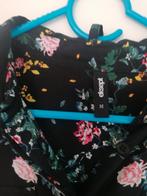 Zwarte bloemenjurk - Maat M, Maat 38/40 (M), Zwart, Ophalen of Verzenden, Zo goed als nieuw